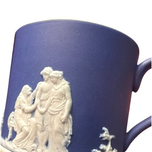 Wedgwood Jasperware Blue & White Demitasse Cup & Saucer Set RARE - Picture 8 of 8